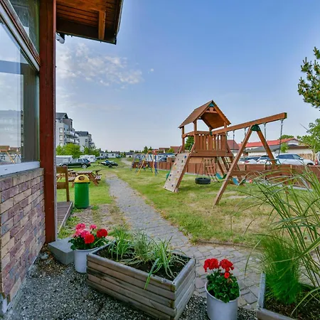 Letniskowe Plaza Campsite *