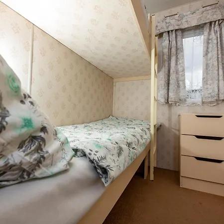 Letniskowe Plaza Lodge *